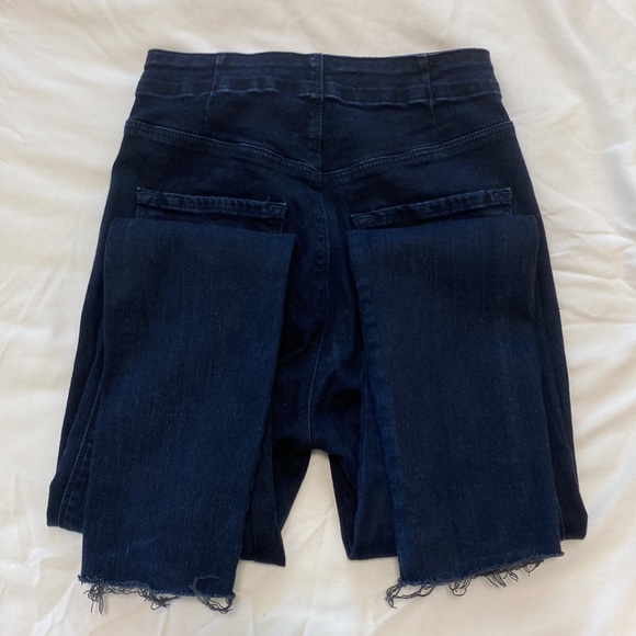 J Brand Natasha Raw Hem High Rise Skinny Crop Blue Jeans in Bluebird Size 25 - Picture 10 of 10